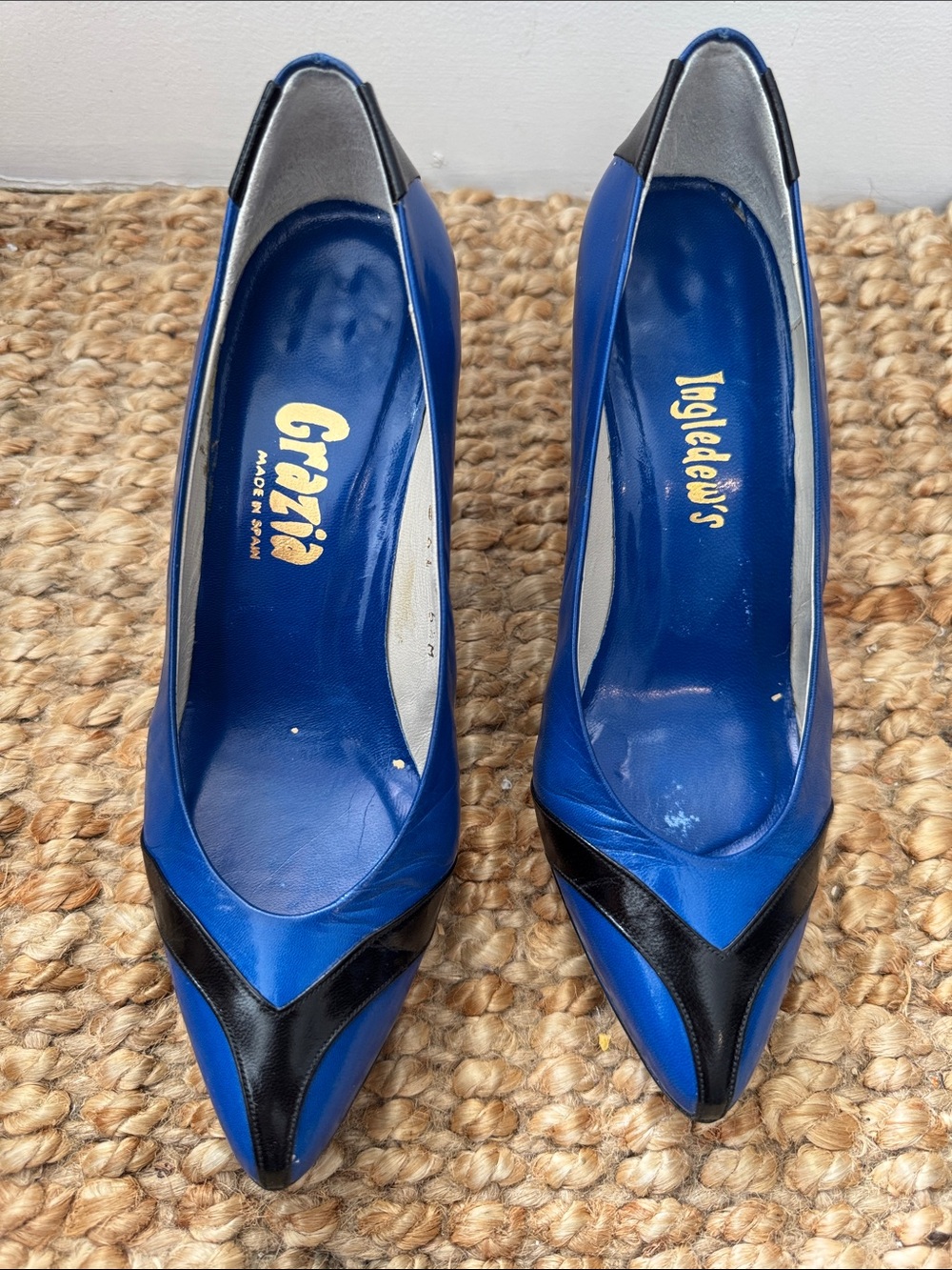 Vintage Ingledew’s Grazie Spain Blue Black Leather Pumps Size 5M
